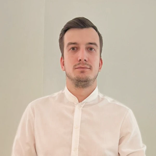 Евгений Макаров